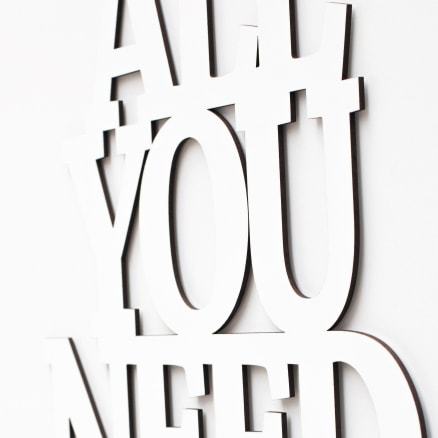 All you need is love 3D geschnittene Buchstaben