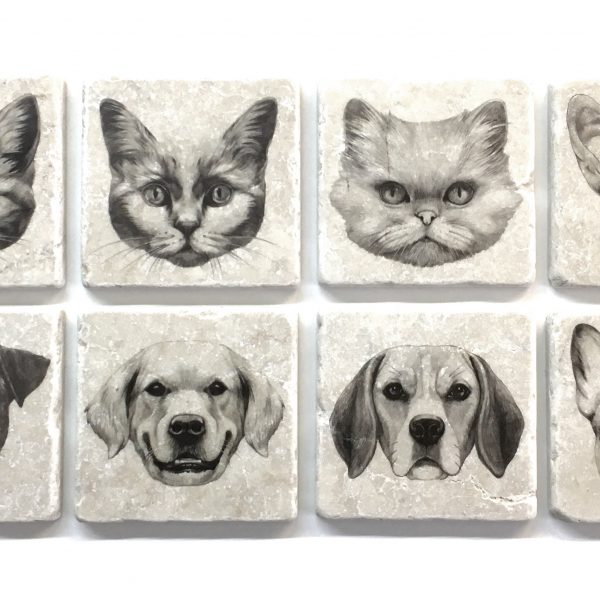 Übersicht Untersetzer aus Marmor mit Hunden und Katzen